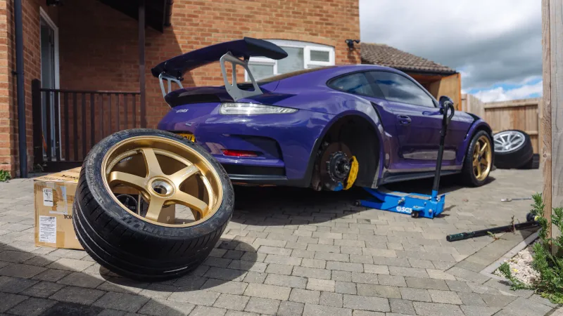 Тюнинг Porsche 911 GT3: установка эксклюзивных колес JDM