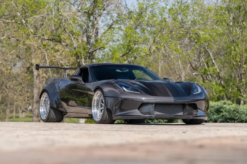 Corvette ZR1 с экстремальным обвесом — фото проекта Black Manta
