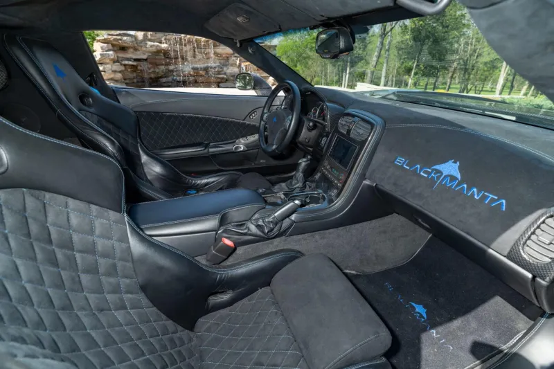 Black Manta против заводского ZR1: сравнение стиля и агрессии