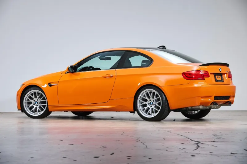13‑летний BMW M3, 86 миль, предлагается за высшую цену