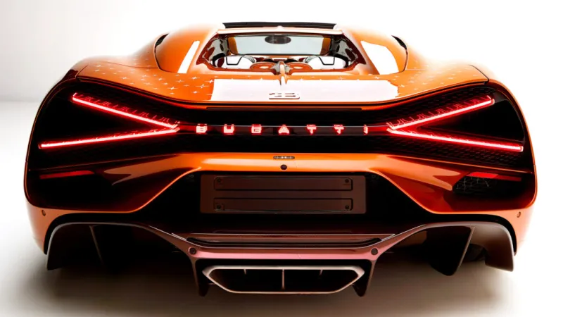 Эксклюзивный рычаг передач Bugatti Mistral для коллекционера
